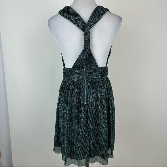 Lulus Metallic Green Ailey Plunge Neckline Open Back Skater Dress Size Small - Picture 6 of 10